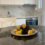 Elysian Apartman Peraía
