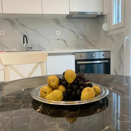 Elysian Apartmán Peraía